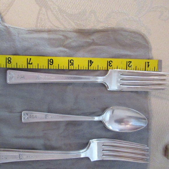1835 R WALLACE Sterling plated flatware set - Picture 4 of 12